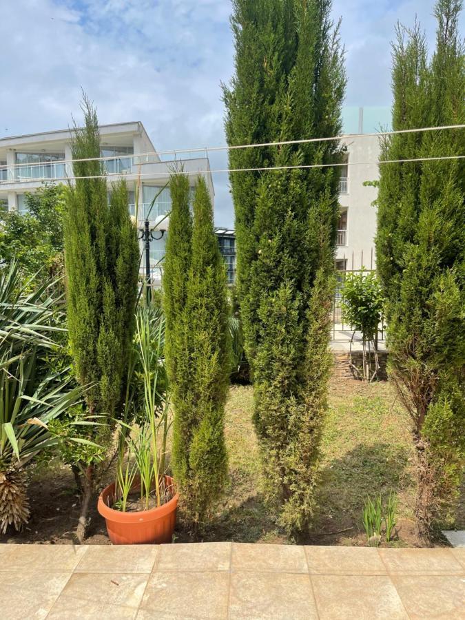 Apartament Le Premiere Randevu Święty Włas Zewnętrze zdjęcie